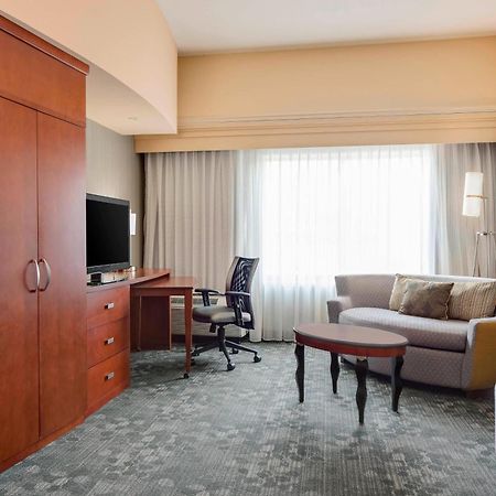 Courtyard By Marriott Columbia Hotel Екстериор снимка