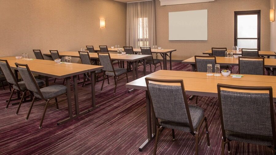 Courtyard By Marriott Columbia Hotel Екстериор снимка